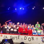 les équipes d'impro de la frite d'or dans la patinoire
